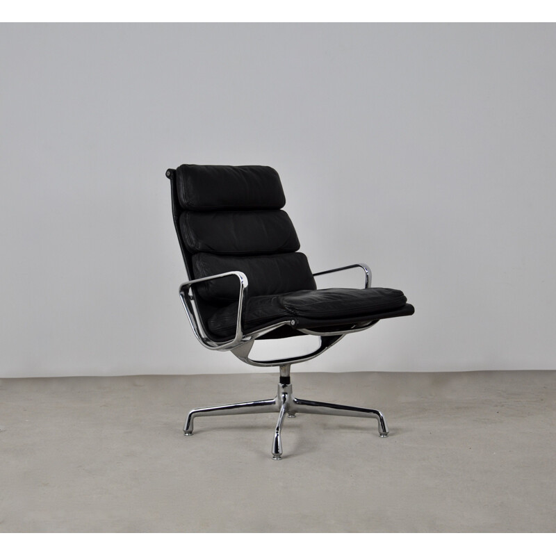 Vintage black leather Soft Pad chair by Charles & Ray Eames for Herman Miller, 1970