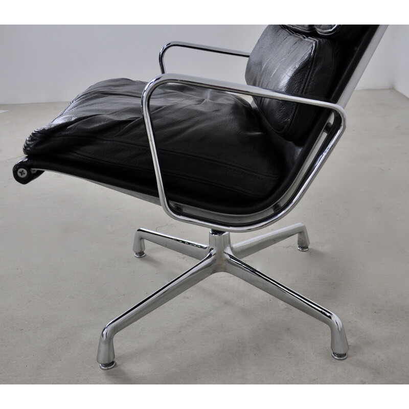 Vintage black leather Soft Pad chair by Charles & Ray Eames for Herman Miller, 1970