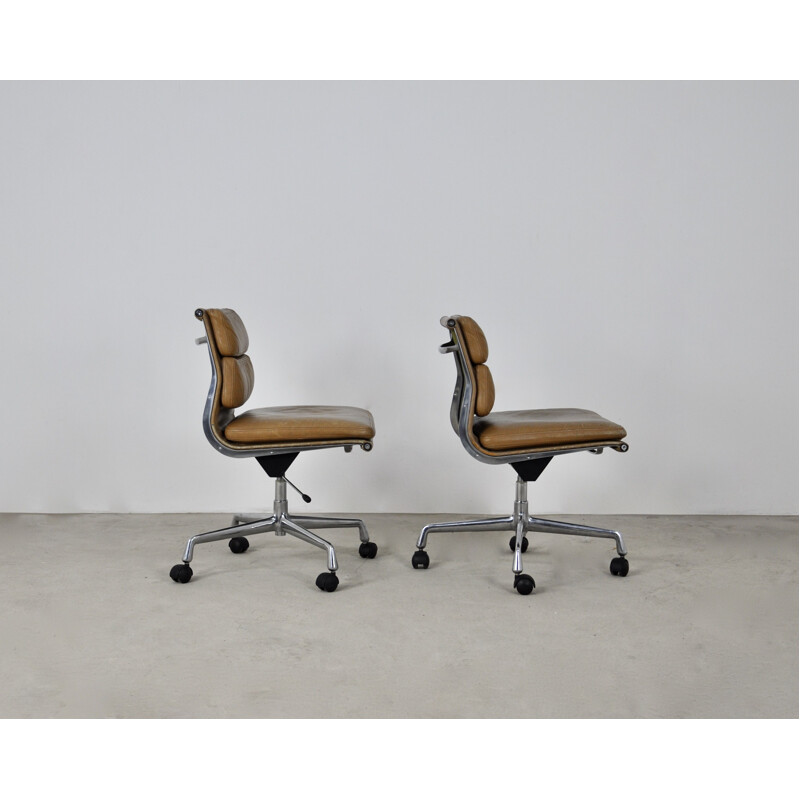 Pair of vintage brown leather Soft Pad armchairs by Charles & Ray Eames for Icf, 1970
