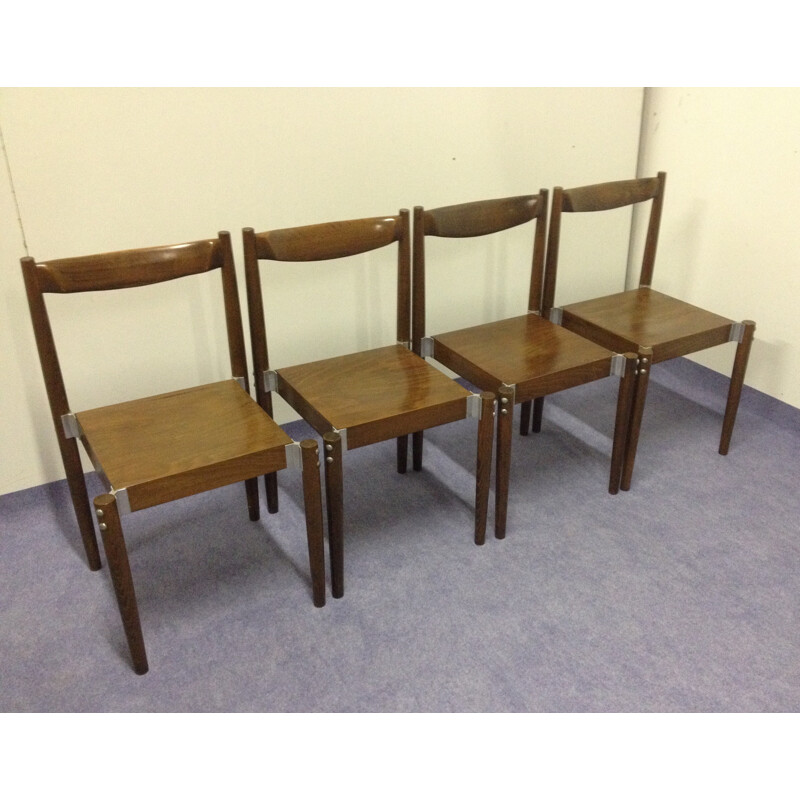 Suite de 4 chaises "Constructivistes" Tchécoslovaques - années 60