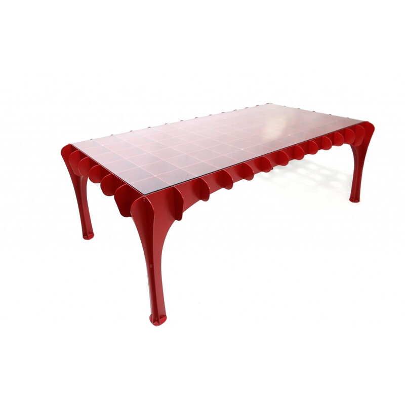 Red lacquer dining table, Bieke HOET - 2000s