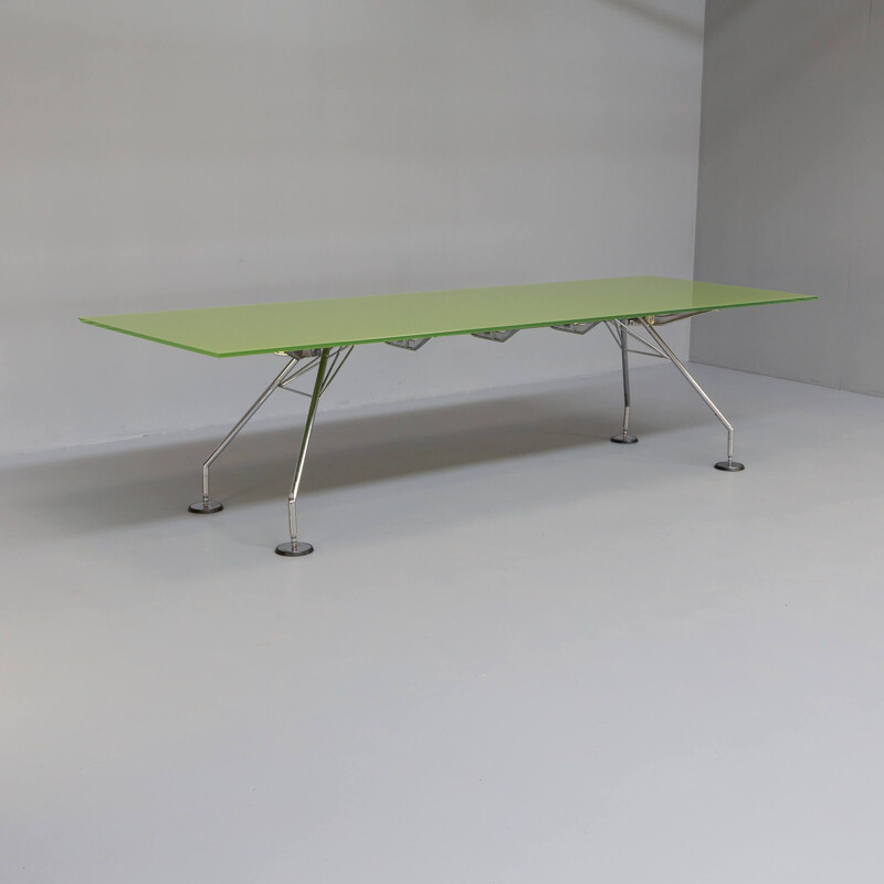 Groen glazen vintage bureautafel van Norman Foster voor Tecno