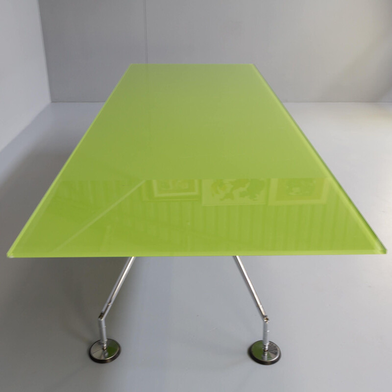 Groen glazen vintage bureautafel van Norman Foster voor Tecno