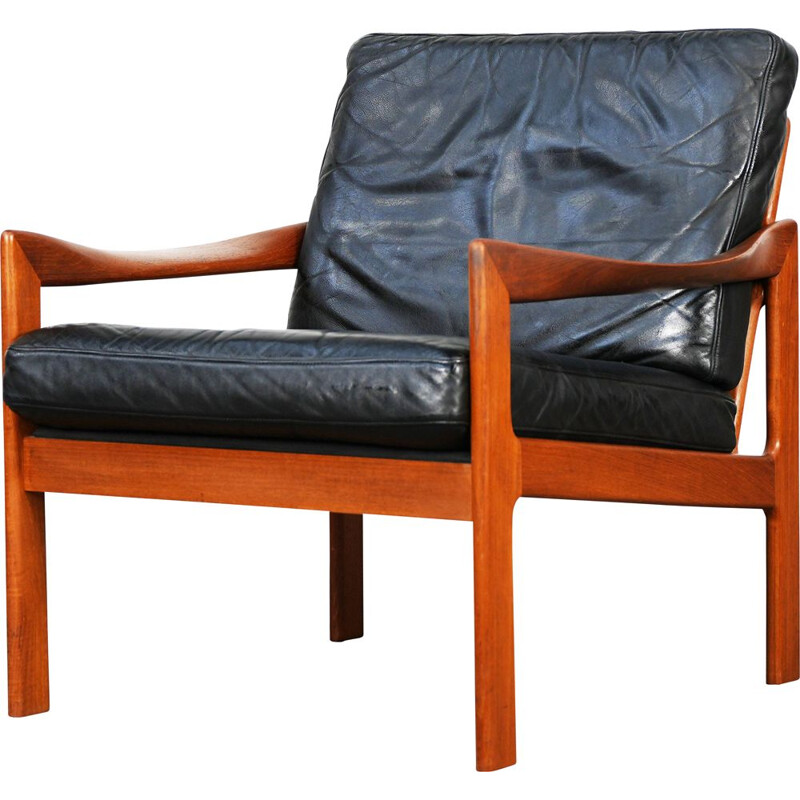 Vintage armchair by Illum Walkelsø for Niels Eilersen, 1960s
