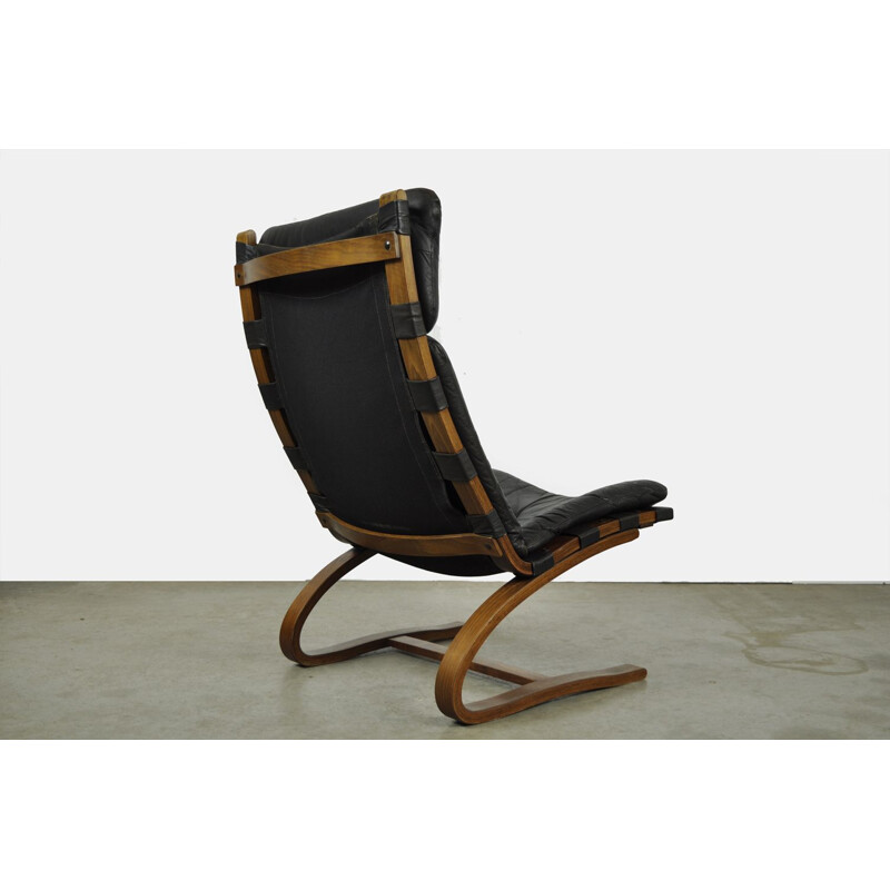 Scandinavian vintage armchair with footrest by Ingmar Relling for Westnofa, Norway 1970s