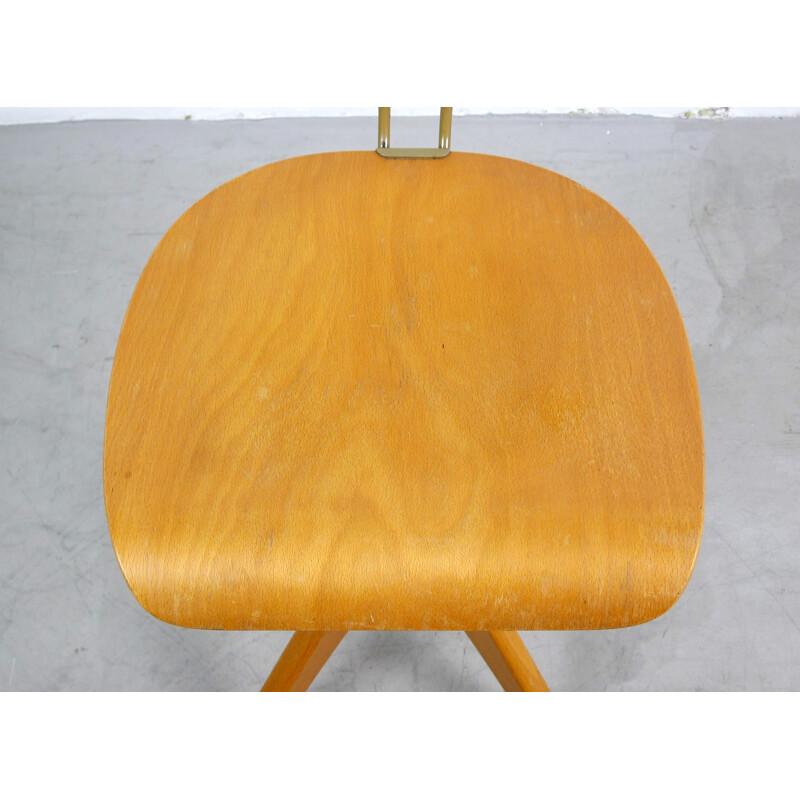 Industrial Polstergleich swivel chair in wood, Margarete KLÖBER - 1930s