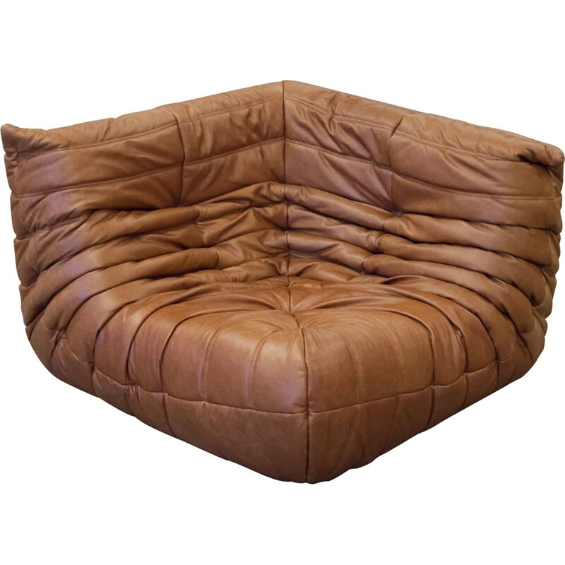 Vintage Togo corner armchair in tobacco brown leather by Michel Ducaroy for  Ligne Roset