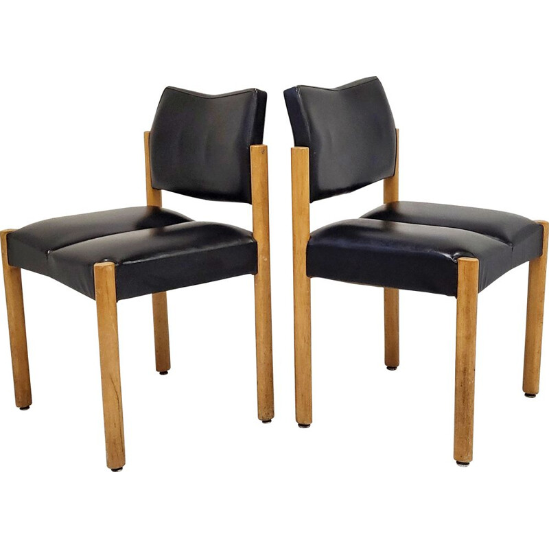 Pair of vintage chairs by Pierre Guariche, 1973