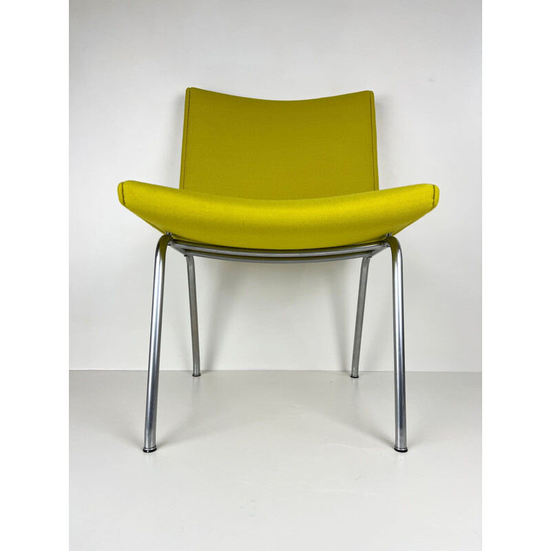 Mid-century AP40 Airport chair by Hans J. Wegner for Lime Fabric