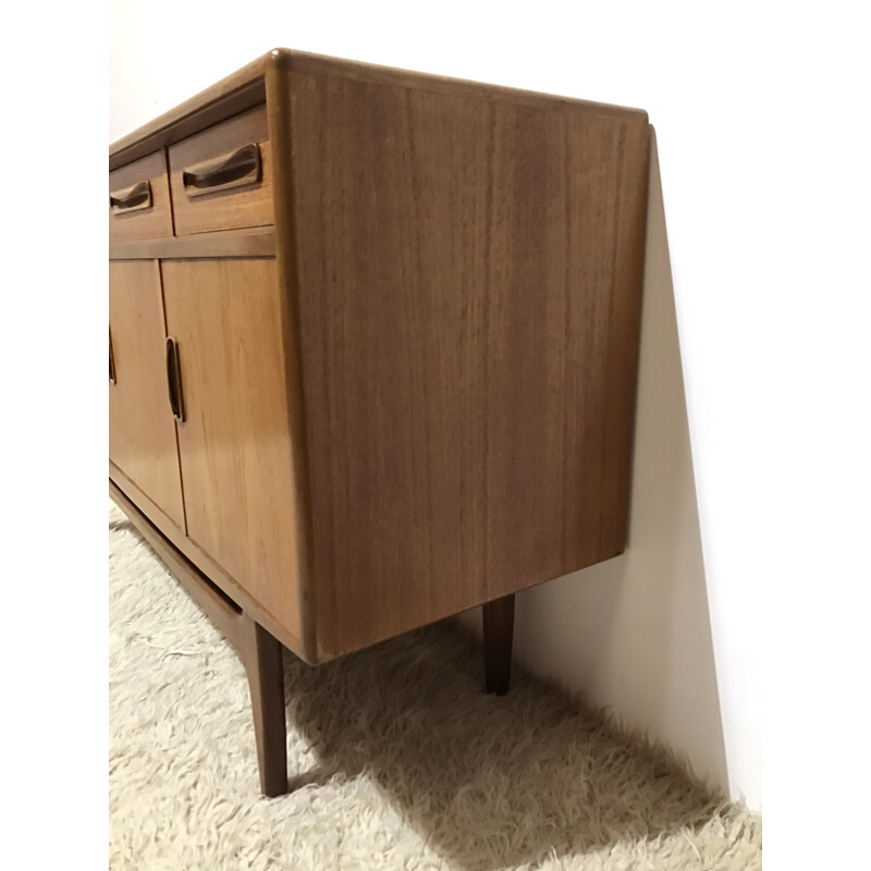 Mid-century G-Plan "Fresco" sideboard in teak, Victor WILKINS - 1960s