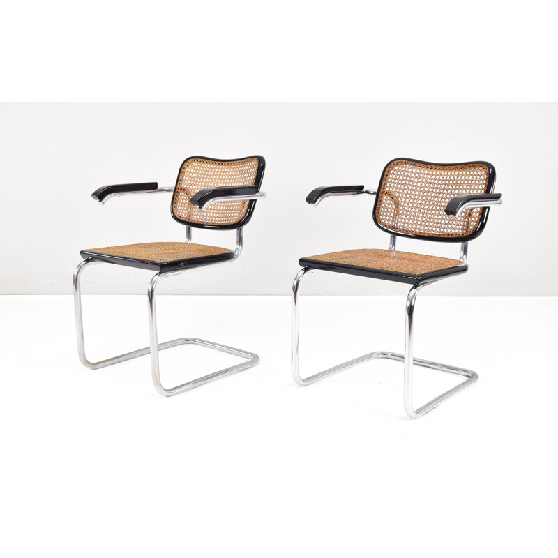 Paire de chaises vintage Cesca B64 avec structure tubulaire chromée de Marcel Breuer, 1960