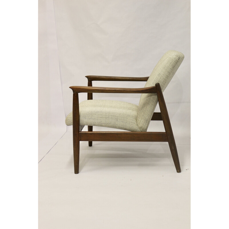 Vintage beechwood GFM-142 armchair by Edmund Homa, 1960s