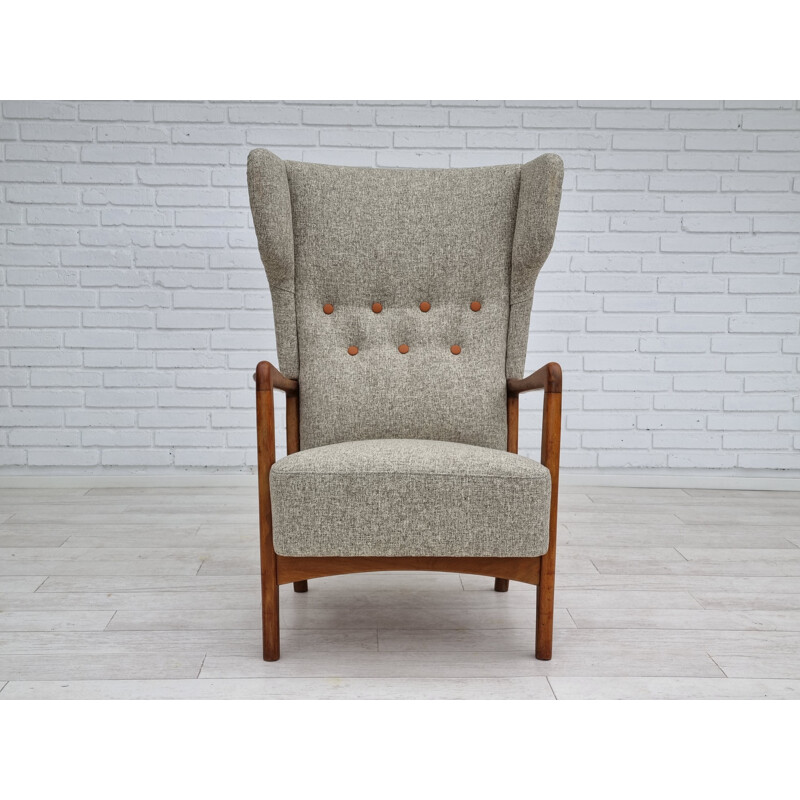 Vintage Danish armchair with beech wood armrest by Fritz Hansen, 1960s