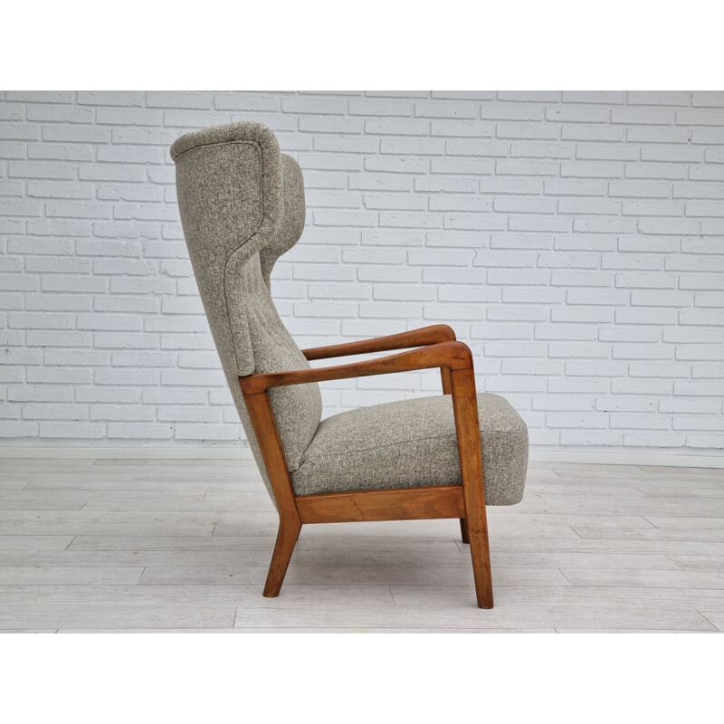 Vintage Danish armchair with beech wood armrest by Fritz Hansen, 1960s