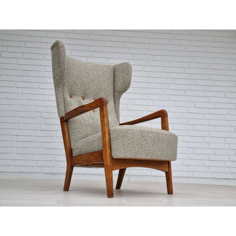 Vintage Danish armchair with beech wood armrest by Fritz Hansen, 1960s