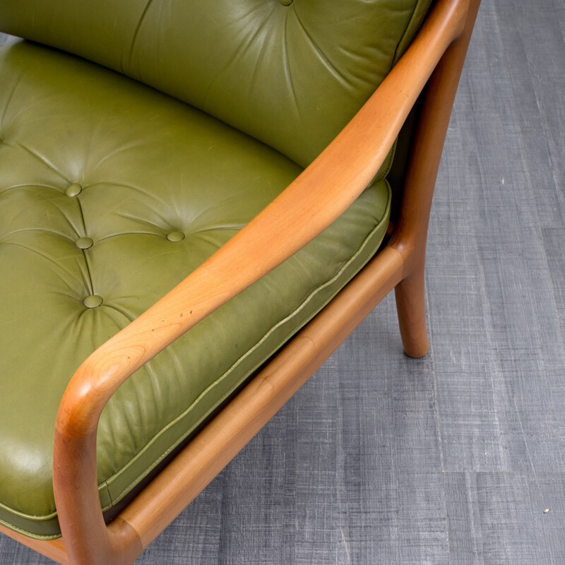 Mid century modern armchair in cherry-wood and leather - 1960s