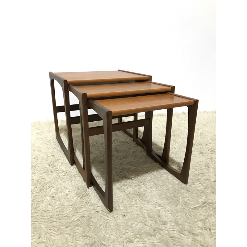 Set of 3 G-Plan "Quadrille" nesting tables in teak, R. BENNETT - 1960s