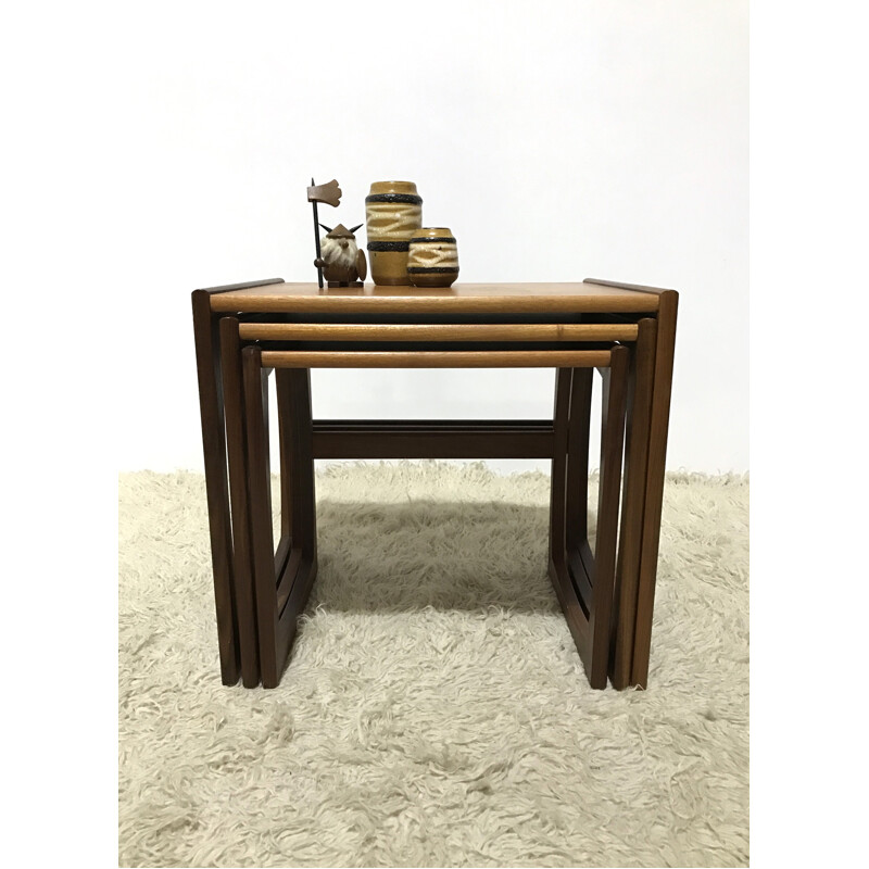 Set of 3 G-Plan "Quadrille" nesting tables in teak, R. BENNETT - 1960s