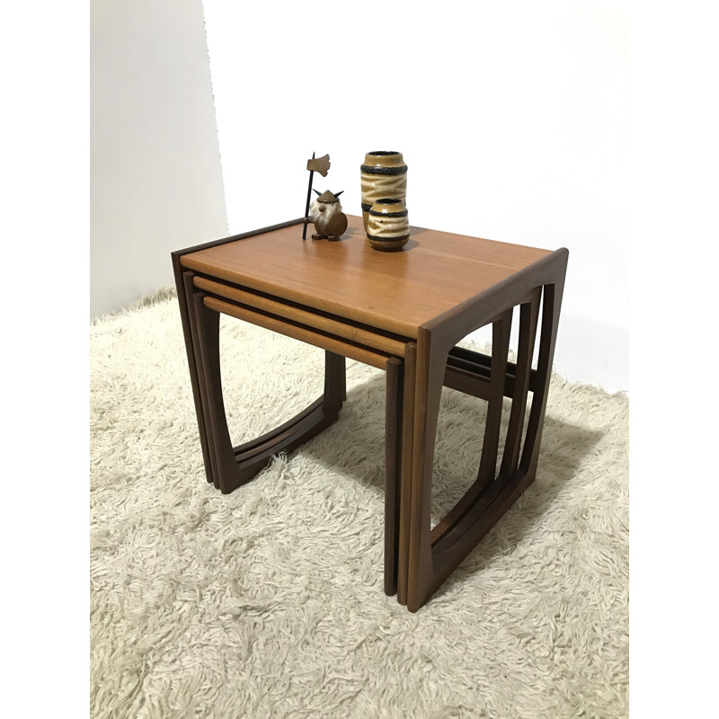 Set of 3 G-Plan "Quadrille" nesting tables in teak, R. BENNETT - 1960s