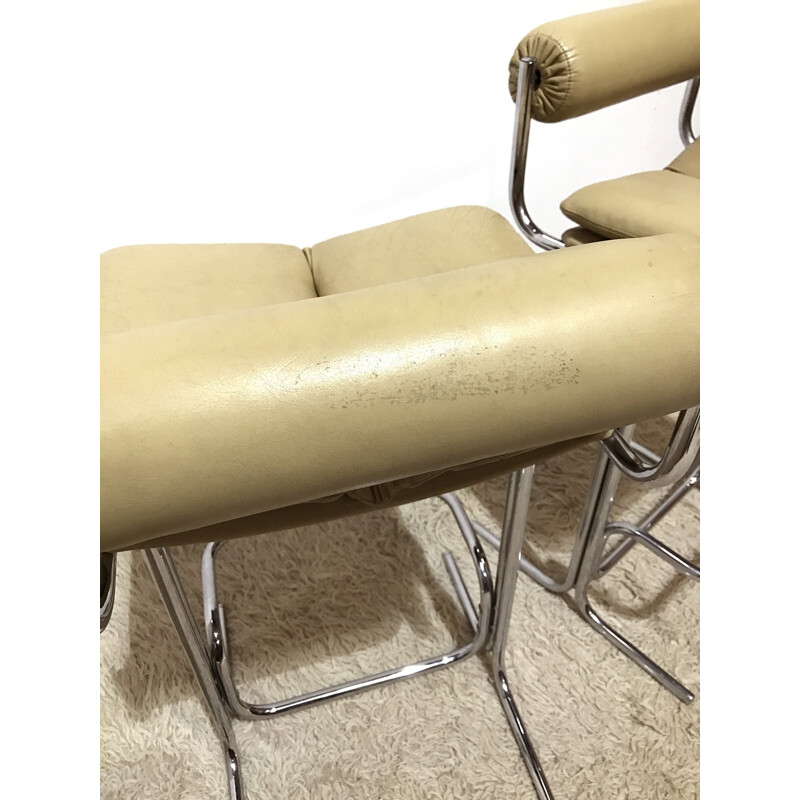 Pair of Pieff "Eleganza" bar stools in leather and chromed metal - 1970s