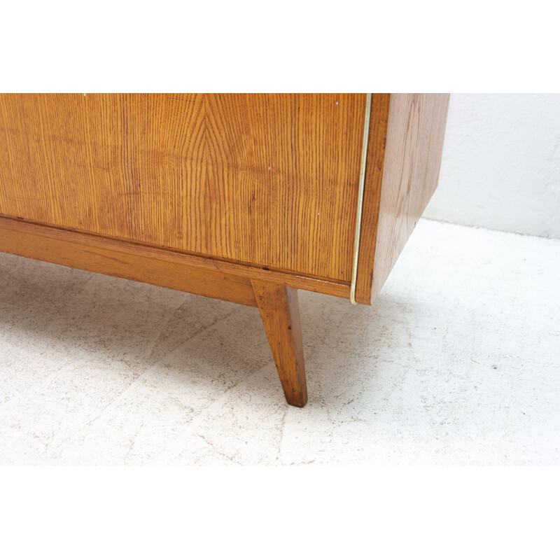 Vintage Sideboard aus Buchenholz und Opaxitglas von Hubert Nepožitek und Bohumil Landsman für Jitona, 1960