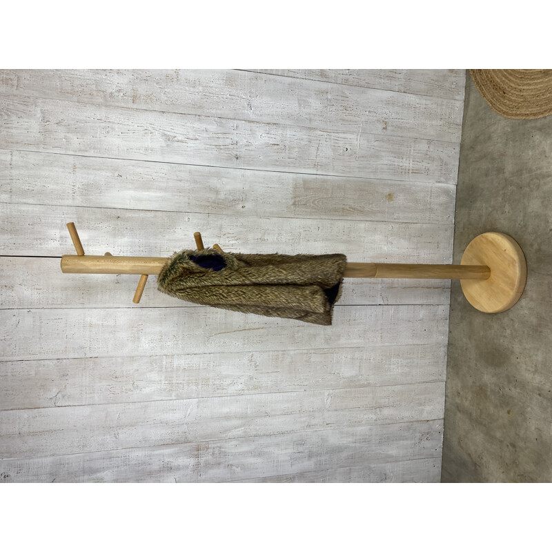 Vintage wooden coat rack with 6 hooks