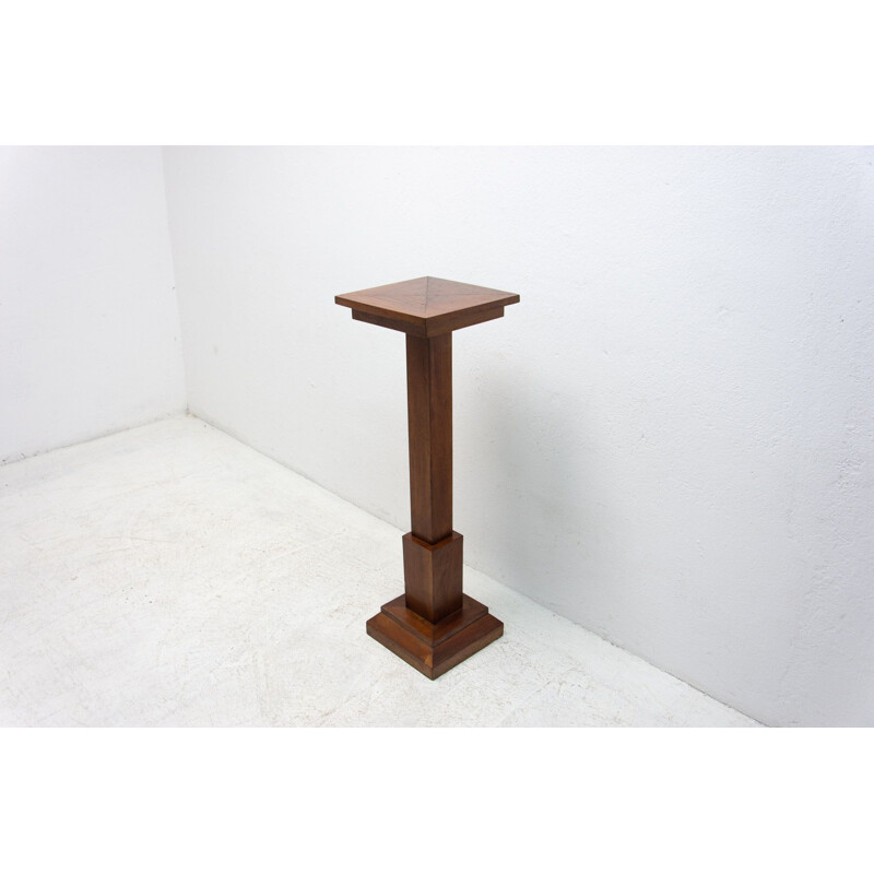 Vintage art deco pedestal column in solid wood, Czechoslovakia 1930