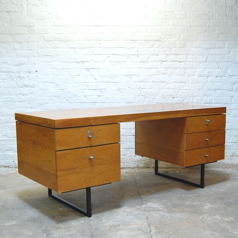 Vintage walnut veneer desk by Pierre Guariche for Meurop, 1960s