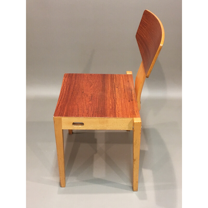 Suite de 6 chaises empilables en chêne et palissandre, Egon BRO - 1960