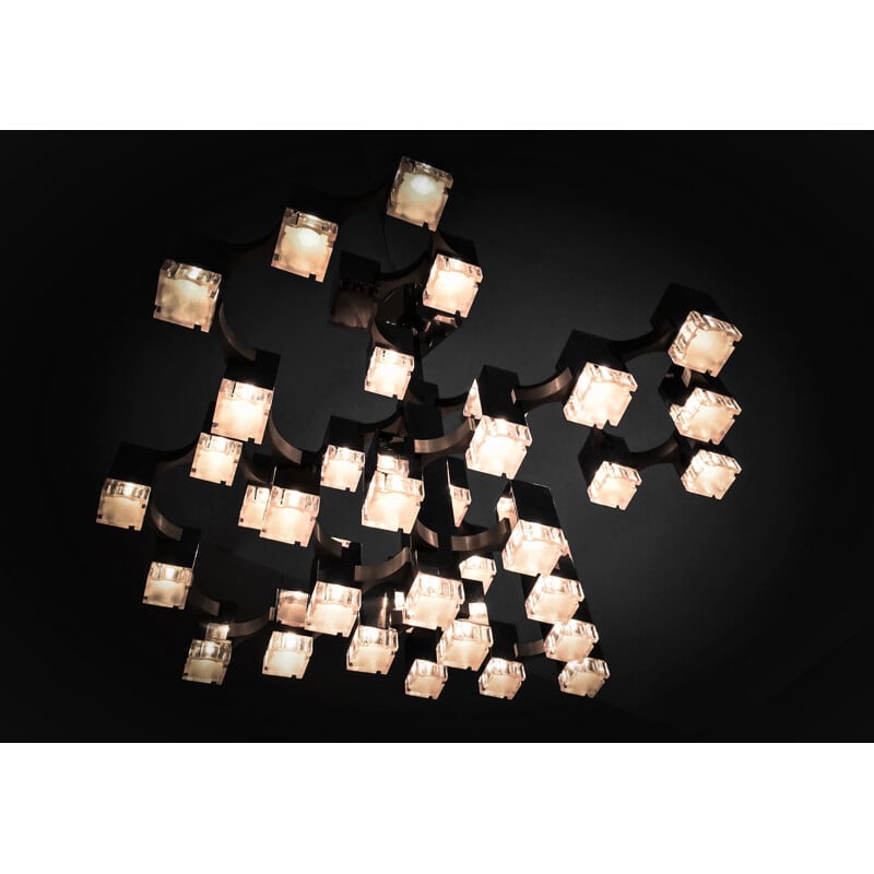 Vintage Cubic chandelier with 37 lights by Gaetano Sciolari
