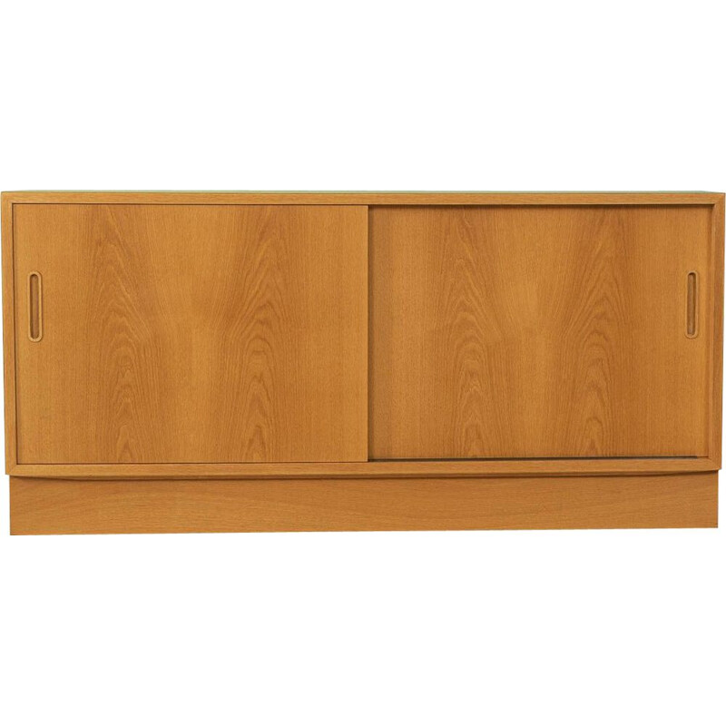 Vintage oak sideboard by Poul Hundevad, Denmark 1960