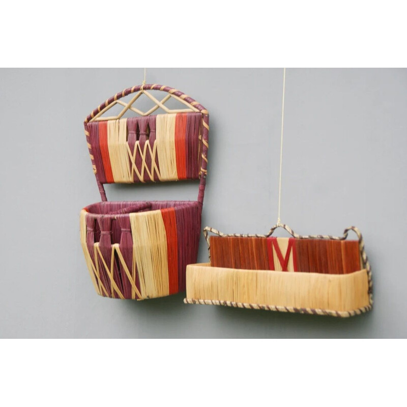 Pair of vintage art deco wall utensils in dyed plant fibers, wood and cardboard, 1930