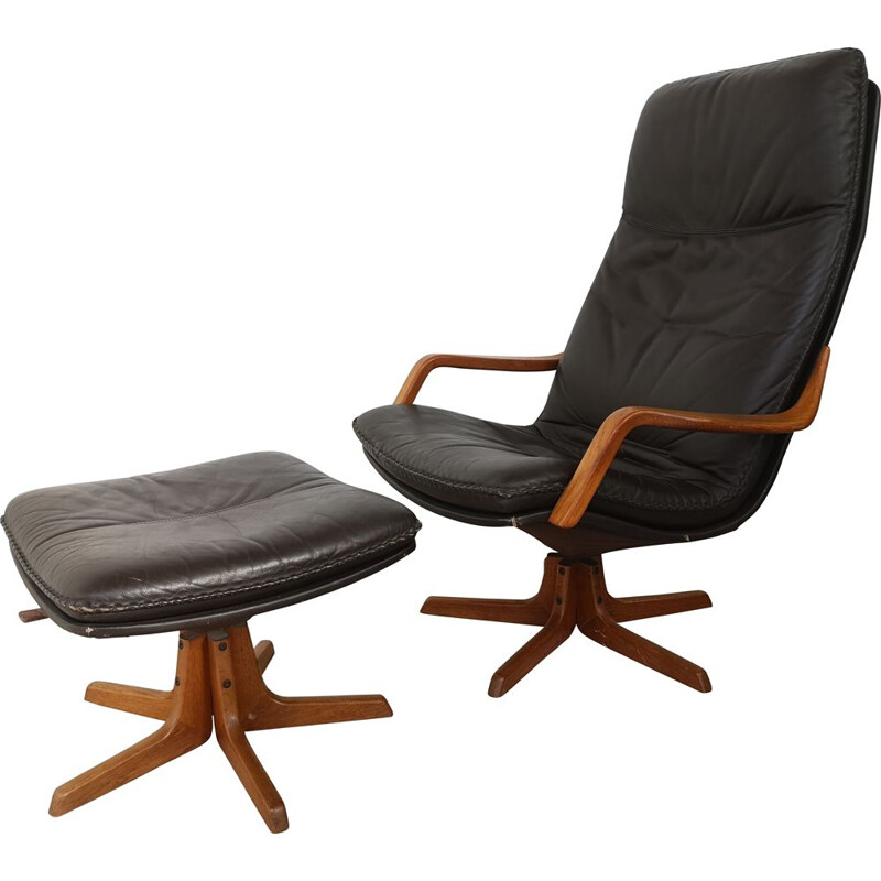 Mid century leather armchair with footstool by Berg C90, Denmark 1970s
