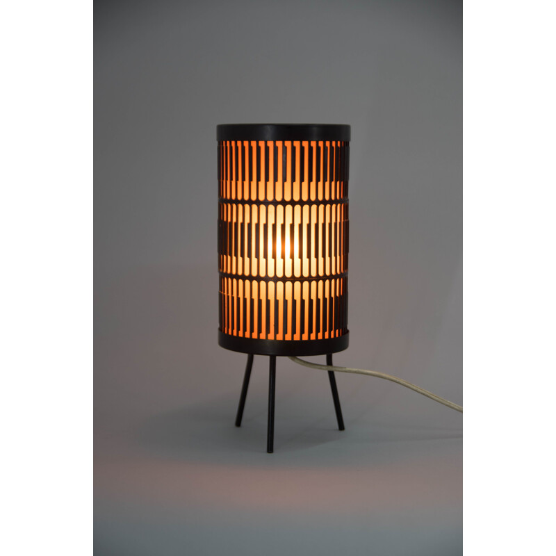 Vintage table lamp in metal and orange plastic, Europe 1960