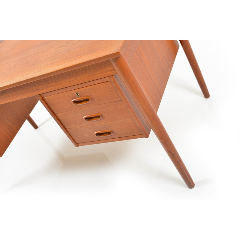 Mid-century Danish desk in teak - 1960s