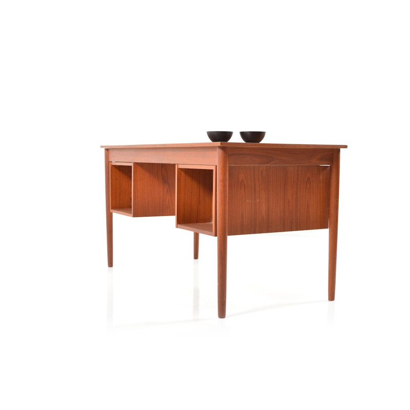 Mid-century Danish desk in teak - 1960s