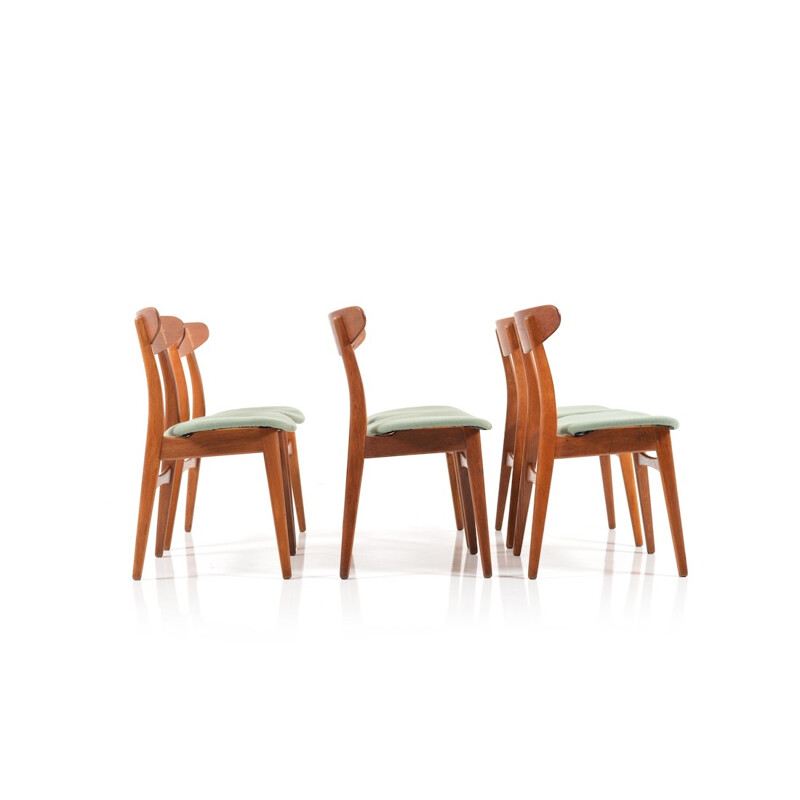 Set of 6 Carl Hansen "CH-30" chairs in oak and mint green fabric, Hans J. WEGNER - 1950s