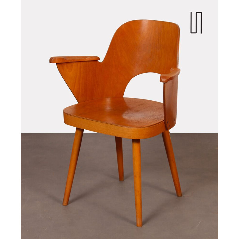Vintage wooden armchair by Lubomir Hofmann for Ton, 1960s