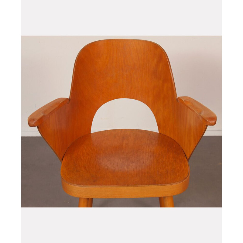 Vintage wooden armchair by Lubomir Hofmann for Ton, 1960s