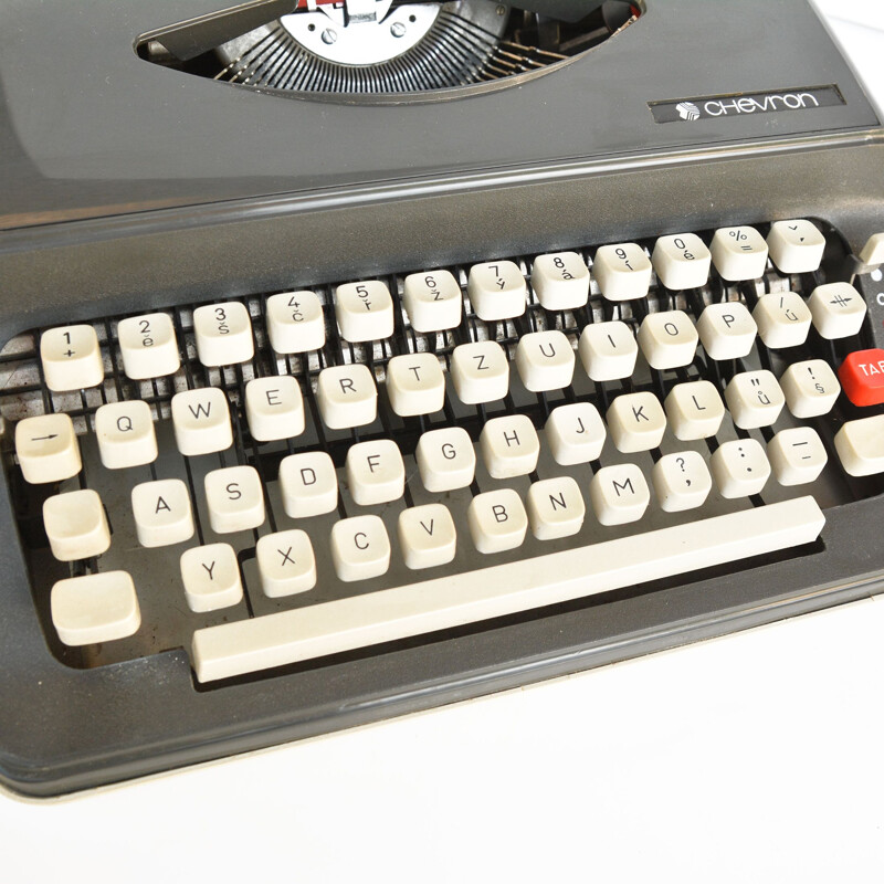 Machine à écrire vintage "Chevron 63", Japon 1970