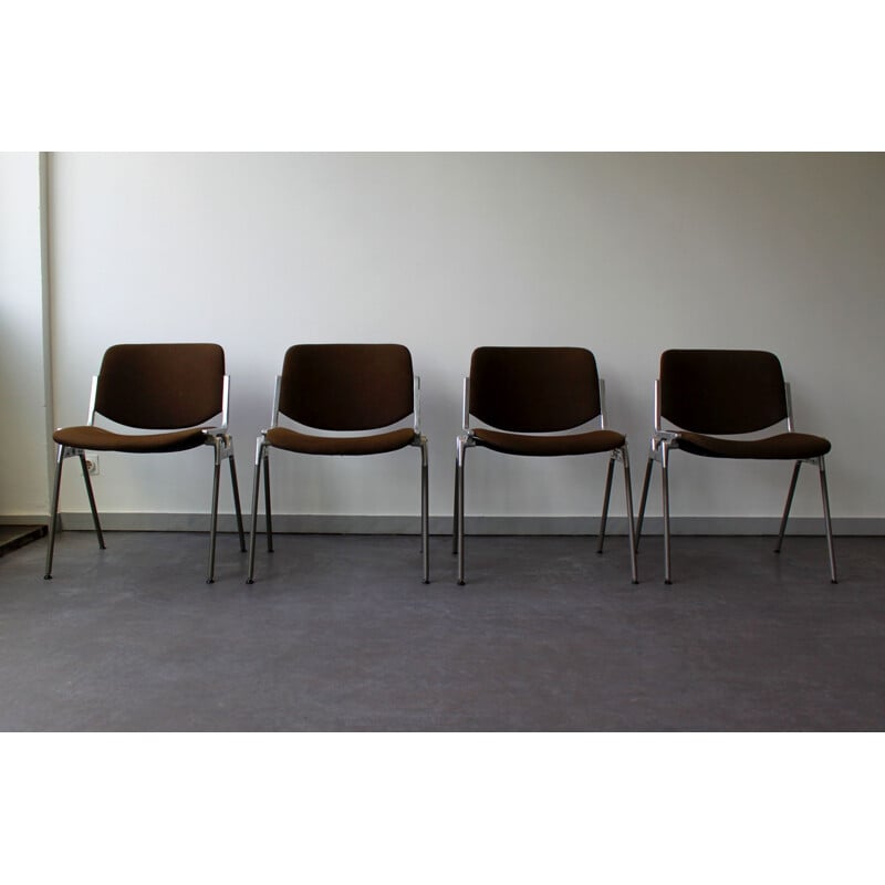 Set of 4 vintage Dsc 106 chairs by Giancarlo Piretti for Castelli, Italy 1970