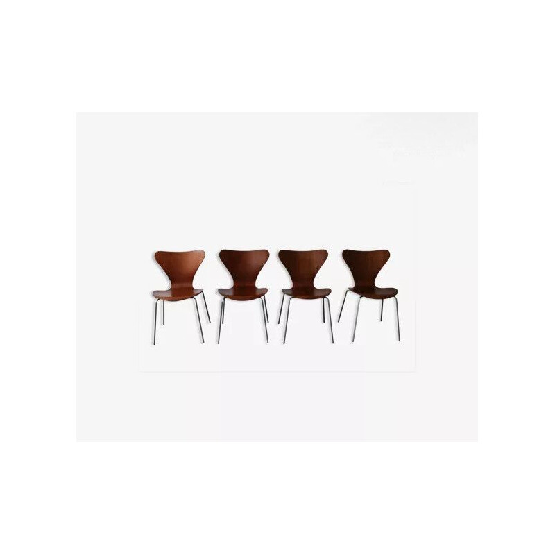 Set of 4 vintage Series 7 teak chairs by Arne Jacobsen for Fritz Hansen, 1960s