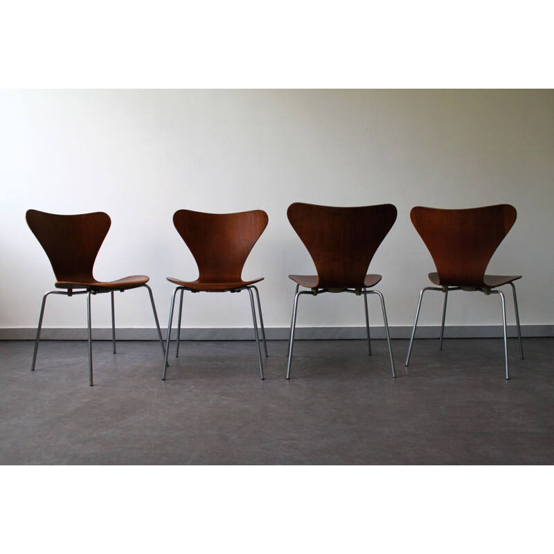 Juego de 4 sillas vintage de la Serie 7 de teca de Arne Jacobsen para Fritz Hansen, 1960