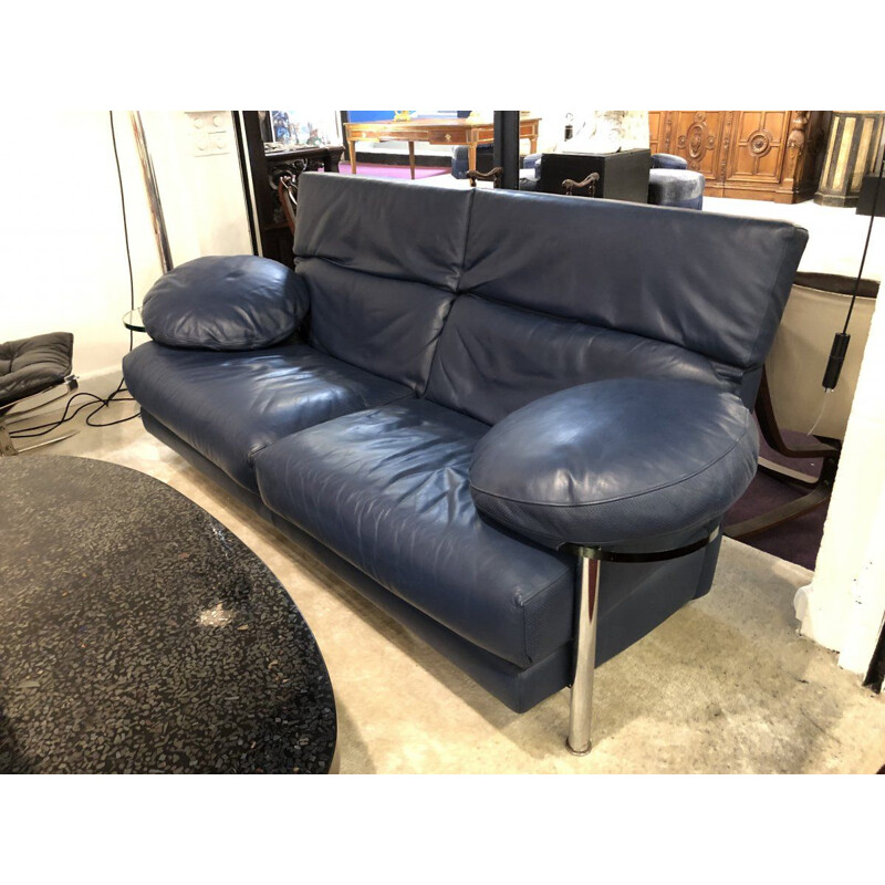 Vintage Italian blue leather sofa with swivel shelves by Paolo Piva, 1980s