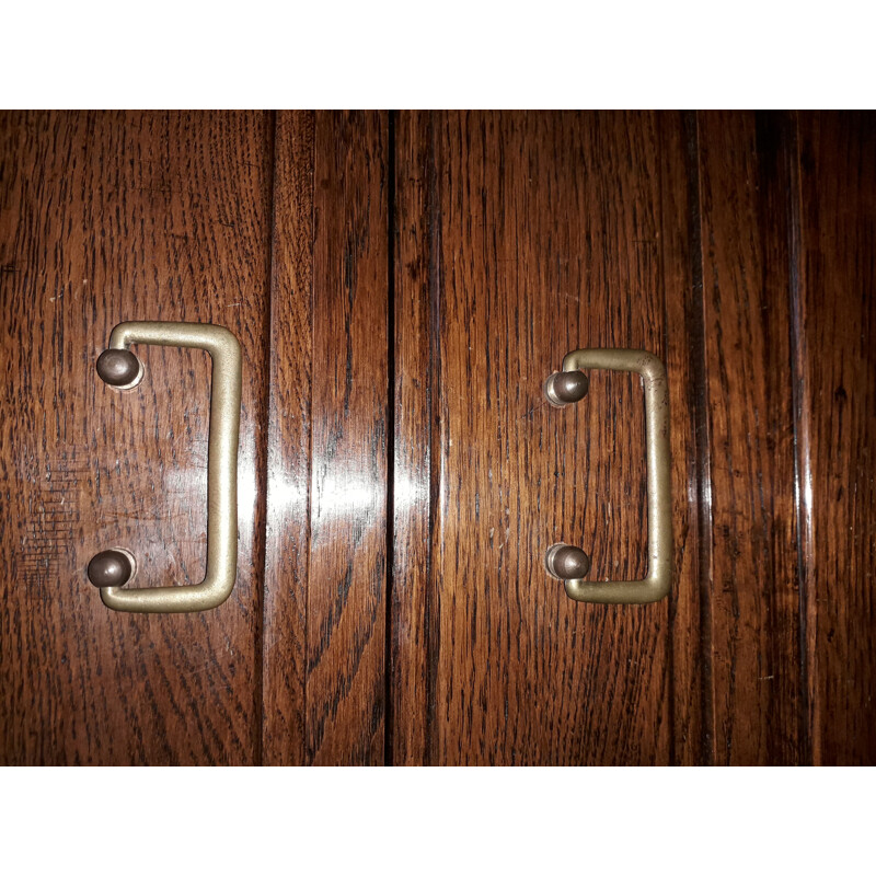 Vintage chest of drawers in oak and gilded metal