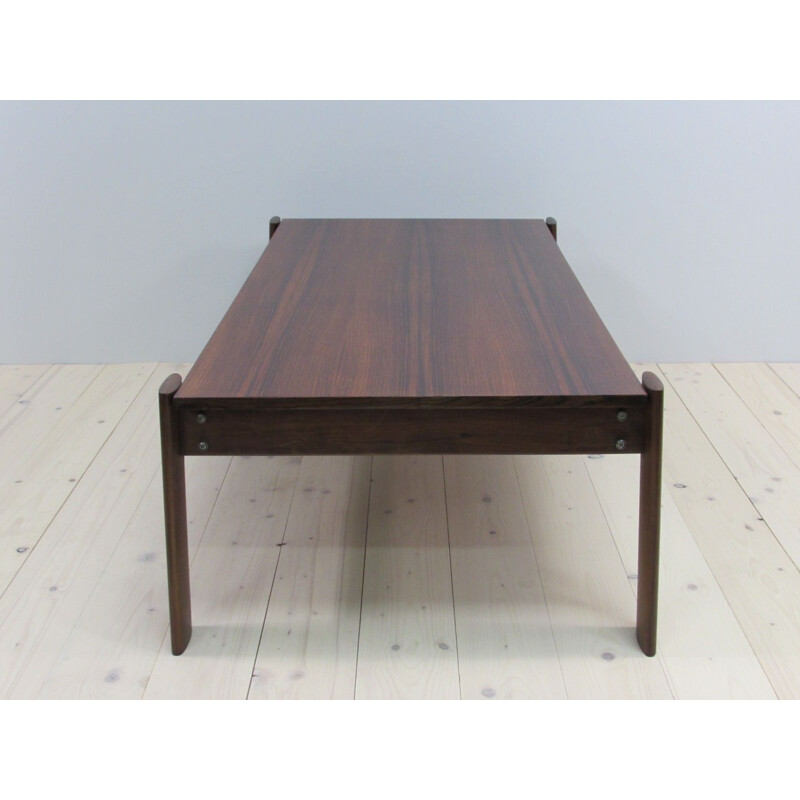 Vintage morado and rosewood coffee table "Mp-51" by Percival Lafer, 1971