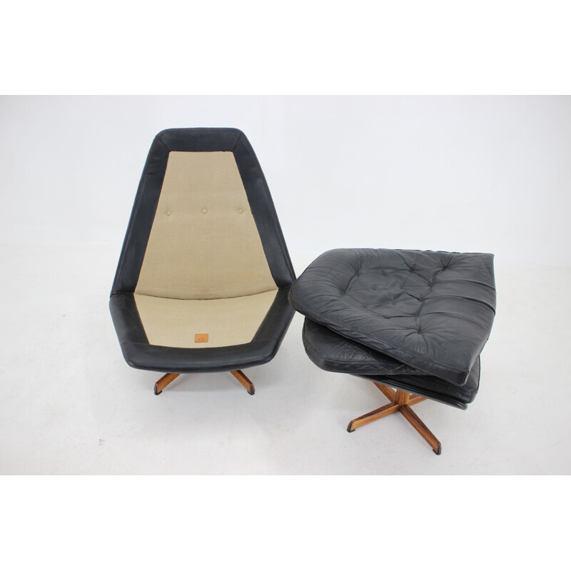 Fauteuil inclinable et repose-pieds vintage en cuir noir par Madsen et Schubell, Danemark 1960