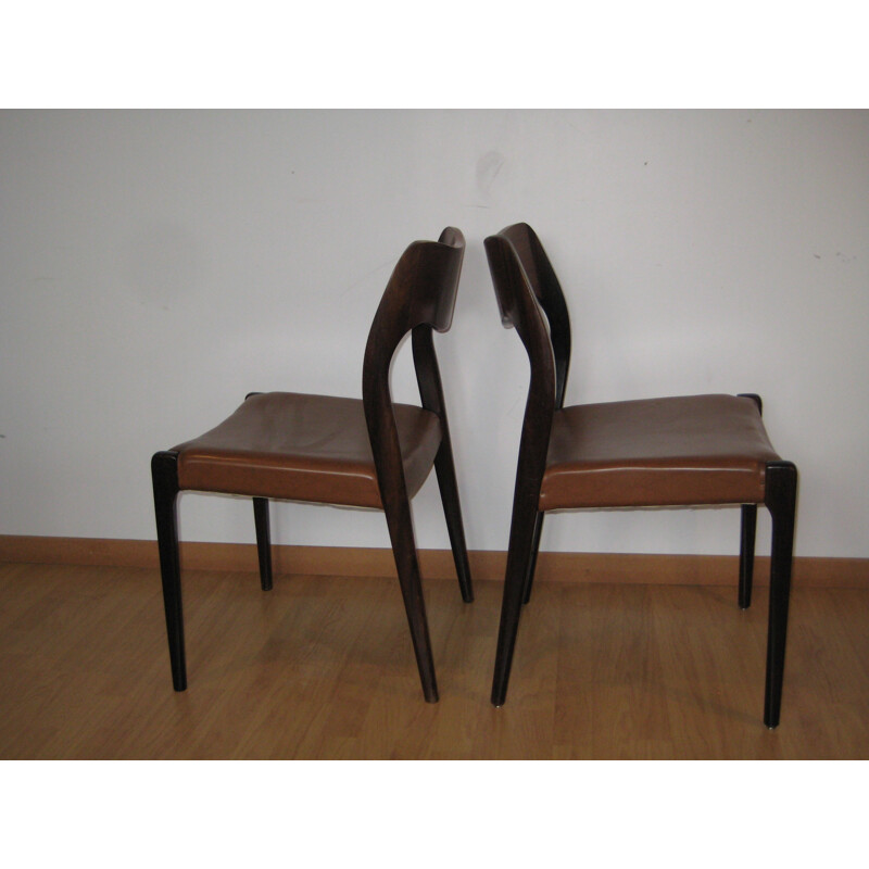 Set of 5 Scandinavian dining chairs in solid rosewood, Niels O. MOLLER - 1950s