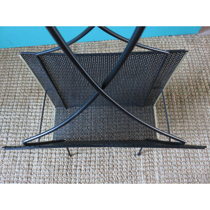 Mid century magazine rack in lacquered metal - 1950s