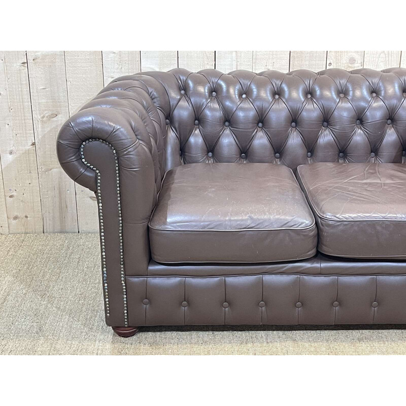 Vintage Chesterfield 2-Sitzer-Sofa aus braunem Leder, 1980